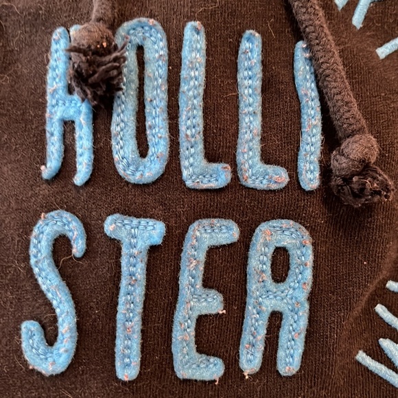 hollister hoodie - Picture 2 of 5
